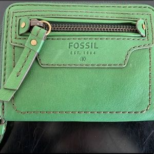 LIKE NEW FOSSIL WALLET